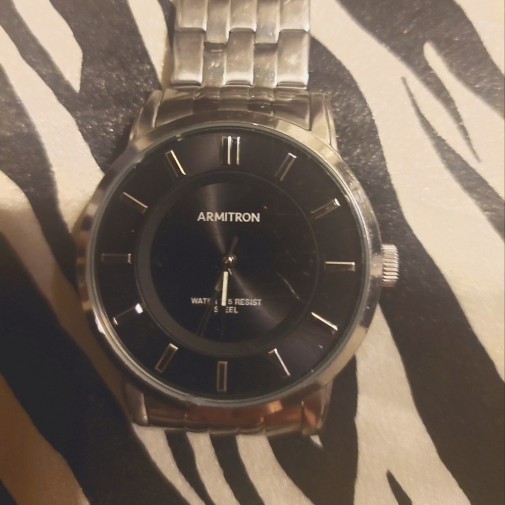 Mens amitron watch